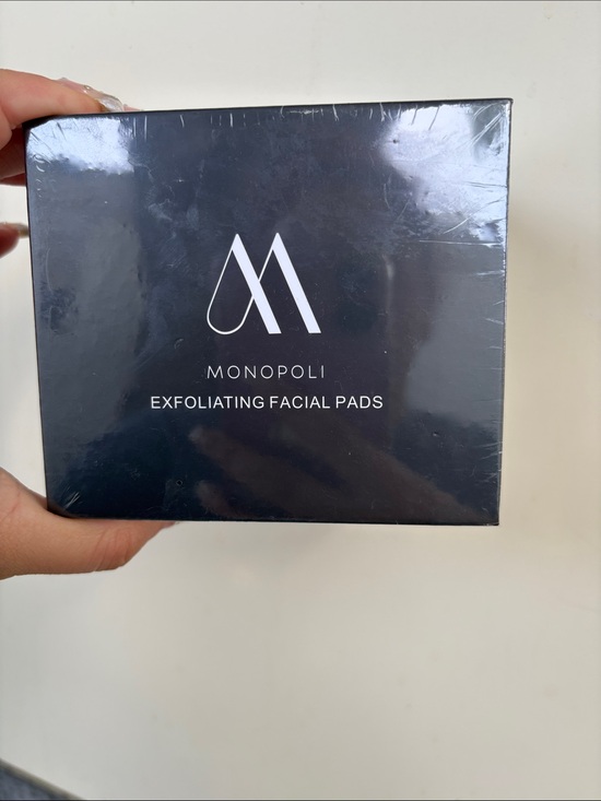 Other - Monopoli Exfoliating Facial Pads - Black Packaging